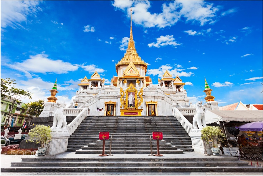 Khám phá chùa Phật Vàng- Wat Traimit Bangkok khi đi du lịch Thái Lan