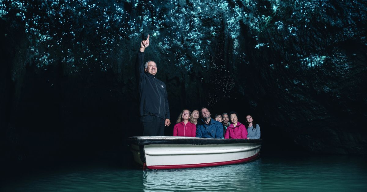 Waitomo Glowworm Caves NZ | Black Water Rafting | Discover Waitomo